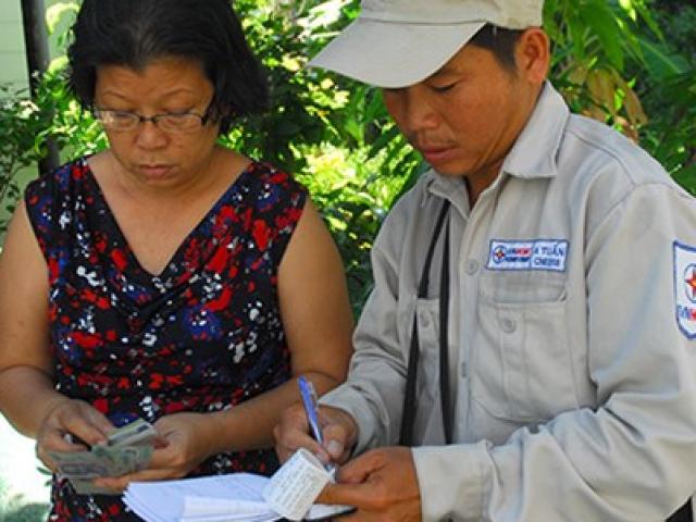 Thị trường - Tiêu dùng - EVN có quyền làm giá điện?