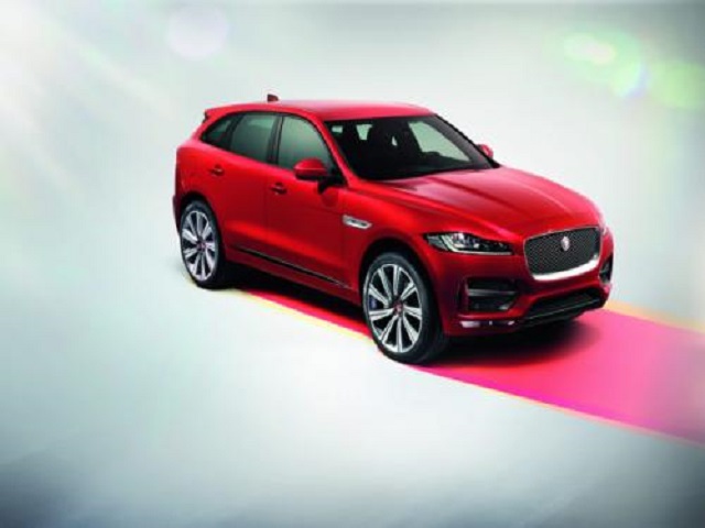 Ô tô - Xe máy - Jaguar F-PACE 2017 có giá khởi điểm từ 40.990 USD