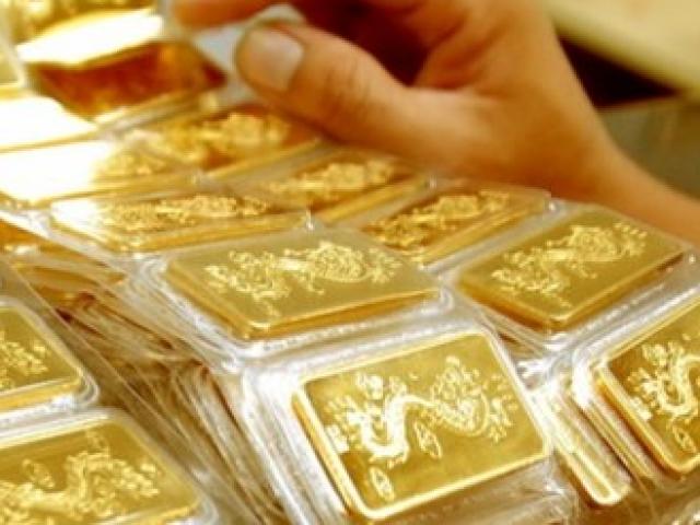 Tin giá vàng - Cuối tuần vàng giảm giá mua, tăng giá bán