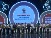 Bóng đá - Sao trẻ số 1 V-League: Duy Mạnh thắng Công Phượng