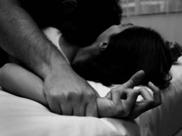 Pháp luật - Bắt khẩn cấp "yêu râu xanh" hãm hại cô gái tâm thần