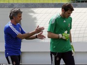 Sự kiện - Bình luận - Casillas gặp lại Mourinho: Nhớ những ngày đen tối