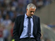 Bóng đá - Thua Porto, Mourinho đổ lỗi hàng thủ Chelsea ngớ ngẩn