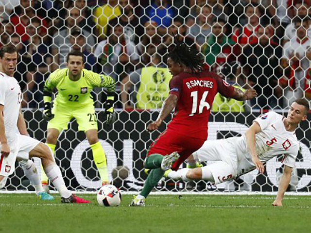 Bóng đá - Người hùng Bồ Đào Nha phá 2 kỷ lục, hay nhất trận