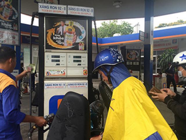 Thị trường - Tiêu dùng - Ô tô, xăng dầu sắp giảm giá mạnh?