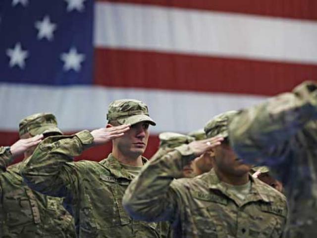 Thế giới - Quân đội Mỹ bỏ lệnh cấm người chuyển giới