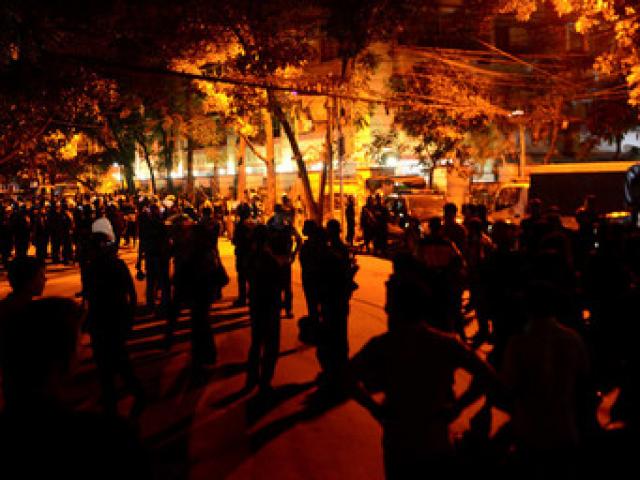 Thế giới - IS giết dã man 20 con tin trong nhà hàng ở Bangladesh