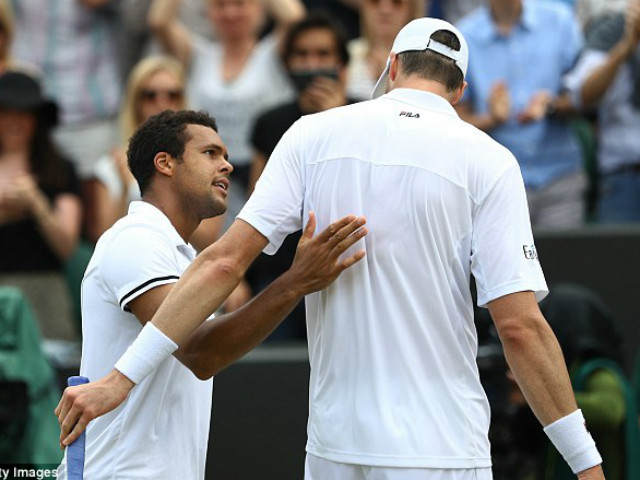 Wimbledon ngày 7: Tsonga, Isner và trận đấu dài nhất giải