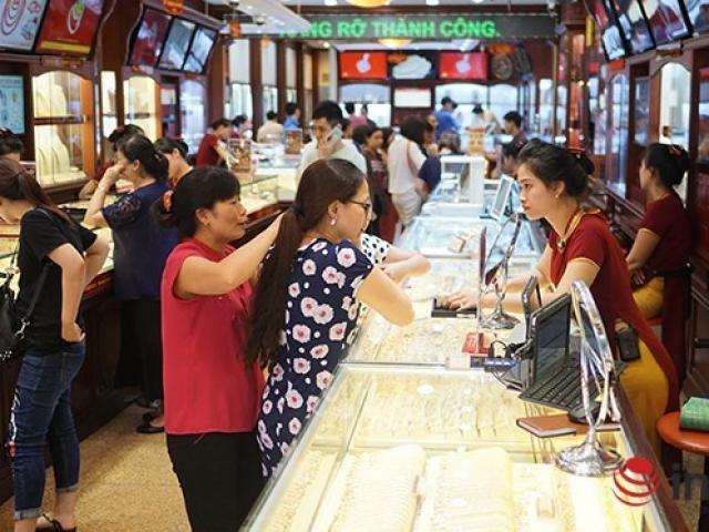 Tài chính - Bất động sản - "Vàng giảm chưa rõ đáy ở đâu, mua vào rất nguy hiểm"