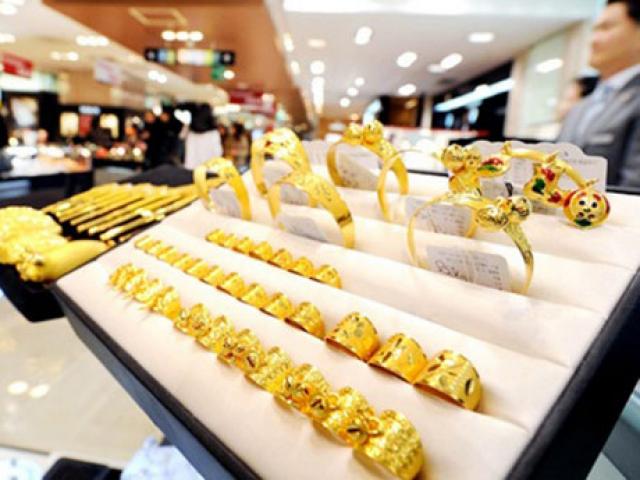 Tài chính - Bất động sản - Giá vàng 8/7 tiếp tục "rớt thảm", rút khỏi đỉnh 2 năm