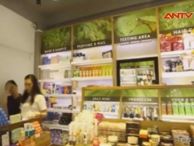 Thị trường - Tiêu dùng - Thị trường hàng xách tay: "Vàng thau" lẫn lộn!