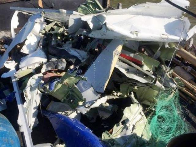 Tin tức trong ngày - Ngư dân vớt được ví và nhiều mảnh vỡ nghi của CASA-212