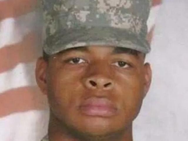 Thế giới - Điều khó giải thích về kẻ bắn tỉa chết 5 cảnh sát Mỹ