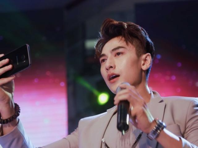 Ca nhạc - MTV - Fan khóc hết nước mắt trong show diễn cuối của 365