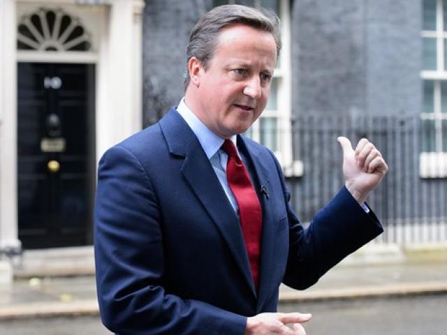 Thủ tướng Anh ngân nga hát sau khi công bố ngày từ chức