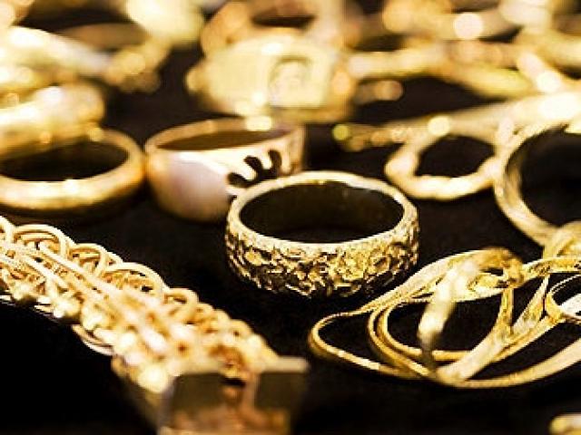 Tài chính - Bất động sản - Giá vàng sáng 12/7: "Lao dốc" không phanh