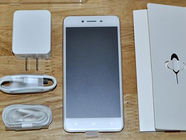 Dế sắp ra lò - “Đập hộp” chiếc smartphone Oppo A37 mới ra mắt