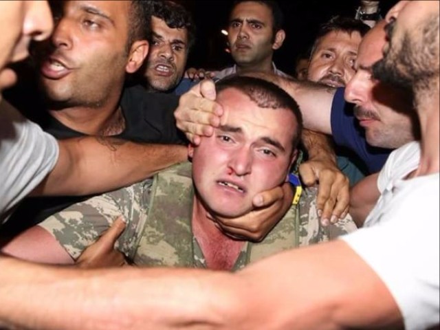 Lực lượng "ghê gớm" nhất đập tan đảo chính Thổ Nhĩ Kỳ