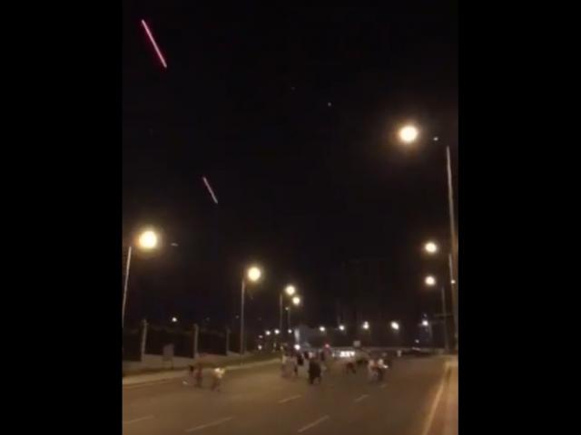 Thế giới - Trực thăng xối đạn như mưa vụ đảo chính ở Thổ Nhĩ Kỳ