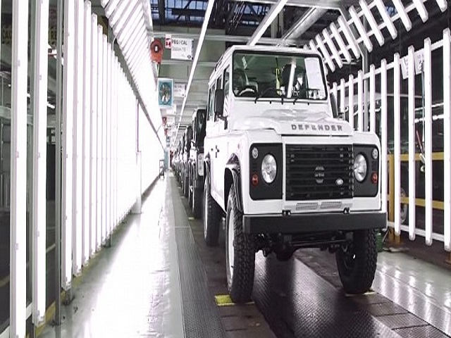 Tin tức ô tô - Tỷ phú người Anh cân nhắc tái sản xuất Land Rover Defender