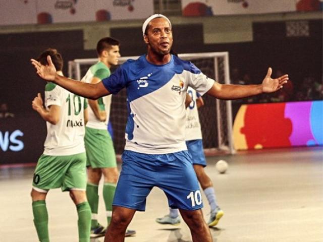 Bóng đá - Ro "vẩu" ghi 5 bàn, che mờ Paul Scholes giải Futsal