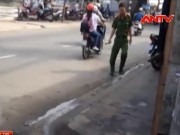 Video An ninh - Hai thanh niên bị giang hồ truy sát trong đêm