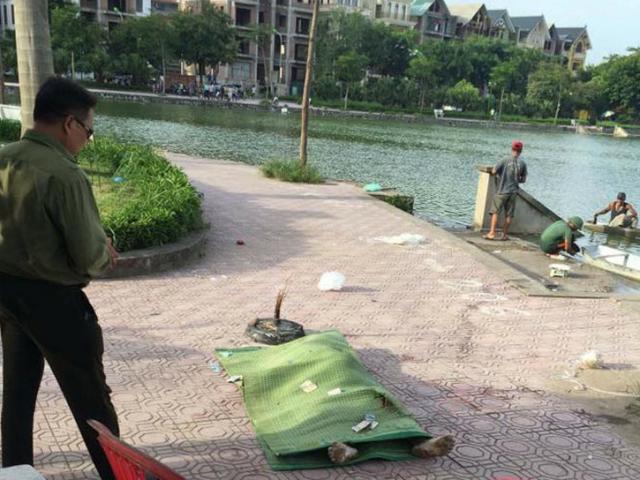 Tin tức trong ngày - Hà Nội: Thi thể có vết thương nổi lên giữa hồ câu