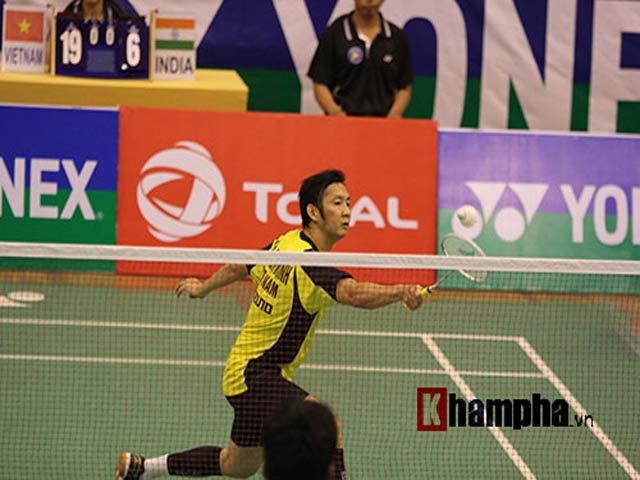 Thể thao - Tiến Minh bỏ cuộc ở vòng đầu giải cầu lông quốc tế 2016