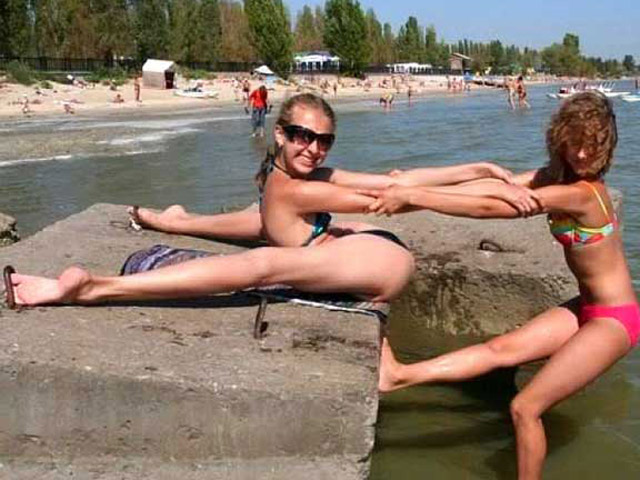 Tranh vui - Khoảnh khắc hài hước của những người nghịch ngợm