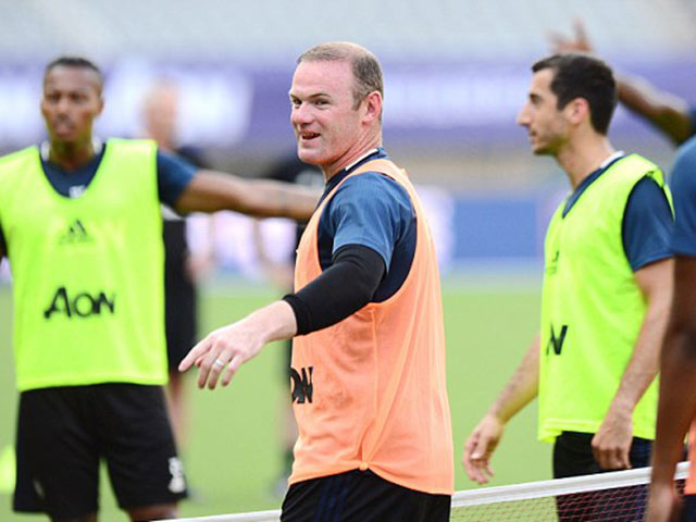 MU - Mourinho: Đội trưởng Rooney, không bán Mata