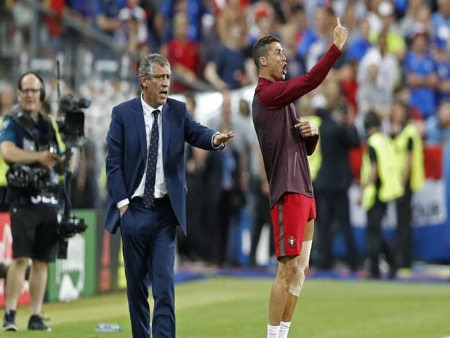 Bóng đá - Thực hư chuyện Ronaldo ra lệnh cho đồng đội