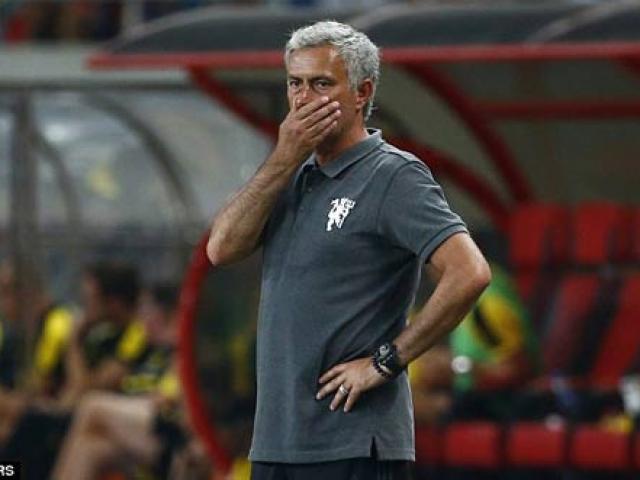 Bóng đá - MU – Mourinho: Vá chỗ nọ, hổng chỗ kia