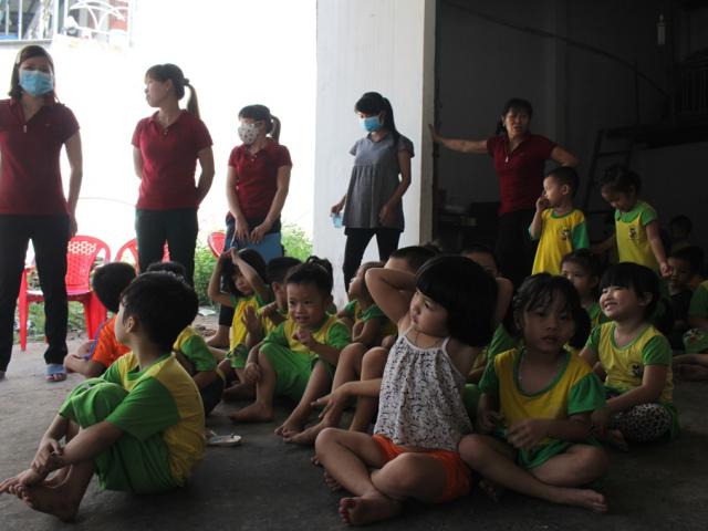 Nổ sát trường mầm non, 300 trẻ em nháo nhào