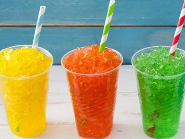 Sức khỏe đời sống - 6 loại nước uống bạn không nên dùng