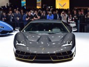 Tư vấn - Video Lamborghini Centenario trên đường đua: Kẻ dẫn đầu vĩ đại