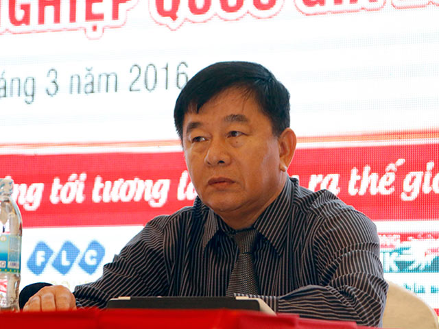 Bóng đá - VFF định đình chỉ "sếp trọng tài": Thay ông Mùi có tốt hơn?