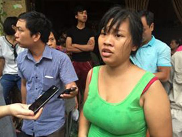 Tin tức trong ngày - Vụ sập nhà 4 tầng: “Sau tiếng rầm, bê tông đè vào người tôi”