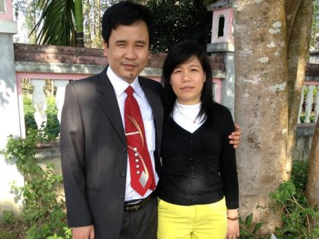 Bạn trẻ - Cuộc sống - Chuyện tình thầy giáo mù lấy "học trò" làm vợ