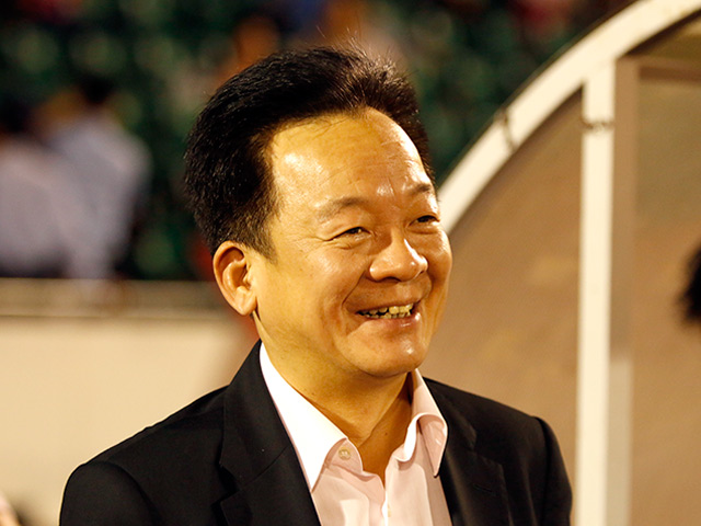 Bóng đá - Bầu Hiển - 5 đội V-League: Bóng đá VN thêm "đau đầu"