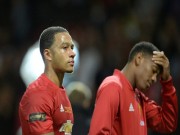 Bóng đá - Bắt chước Ibra vô lê ngược, Depay khiến Rooney phì cười