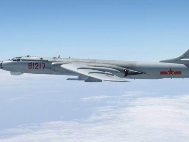 Thế giới - TQ ngang nhiên đưa máy bay ném bom tuần tra Biển Đông