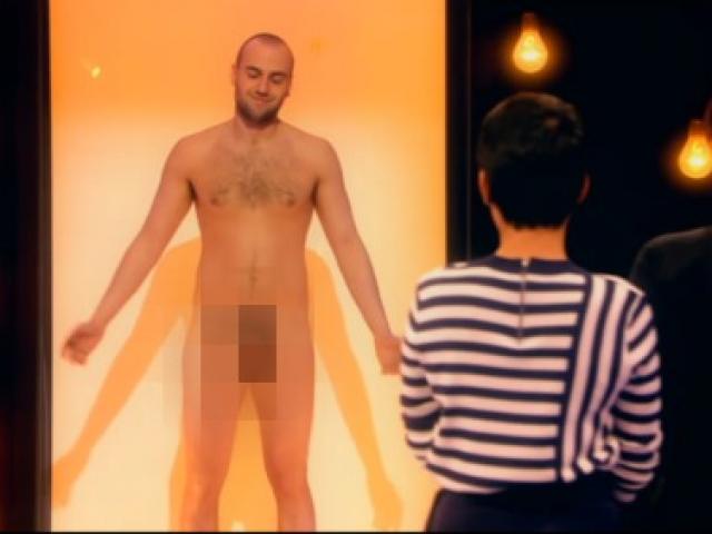 Phim - Truyền hình Anh gây sốc với show "trần như nhộng"