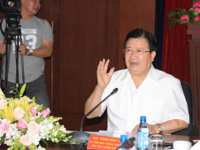 Tin tức trong ngày - Sân bay Tân Sơn Nhất quá tải, máy bay phải chờ trên trời