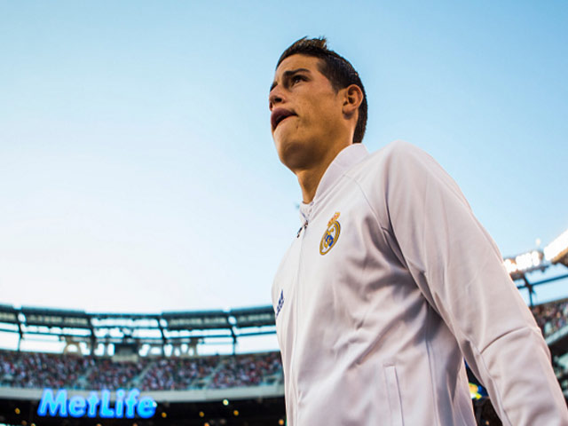 Bóng đá - "Bom hớ" Real: Zidane muốn đuổi, Perez không cho