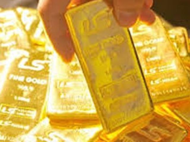 Tài chính - Bất động sản - Giá vàng hôm nay 12/8: Lao dốc không phanh