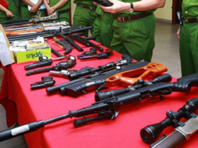 Cận cảnh kho súng khủng của “đại ca” nhóm giết người