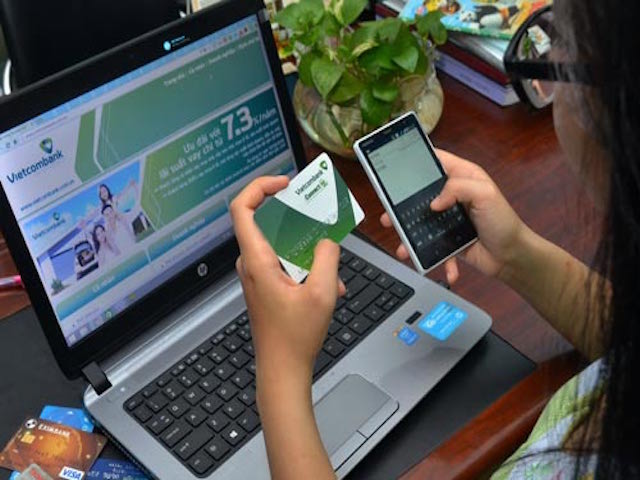 Công nghệ thông tin - Ngân hàng “đua” với tin tặc