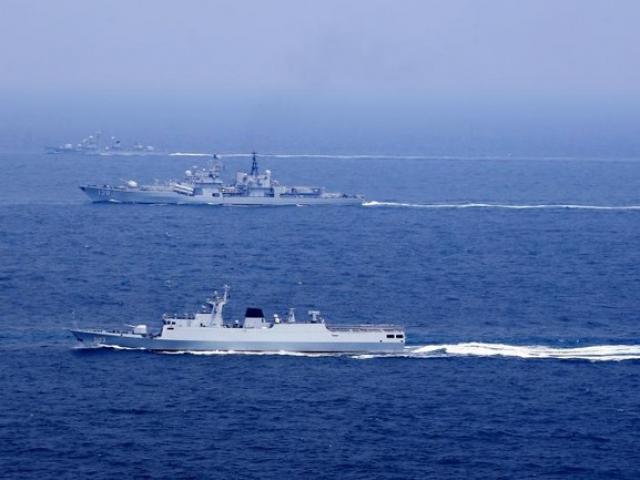 Thế giới - Nhật tung video tàu cá TQ lũ lượt "xâm phạm chủ quyền"