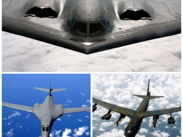 Thế giới - Sức mạnh bộ ba máy bay hạt nhân Mỹ lượn ở Biển Đông