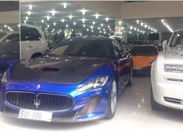 Ô tô - Sau tin đồn tự tử, rộ thông tin Minh "Nhựa" bán dàn siêu xe